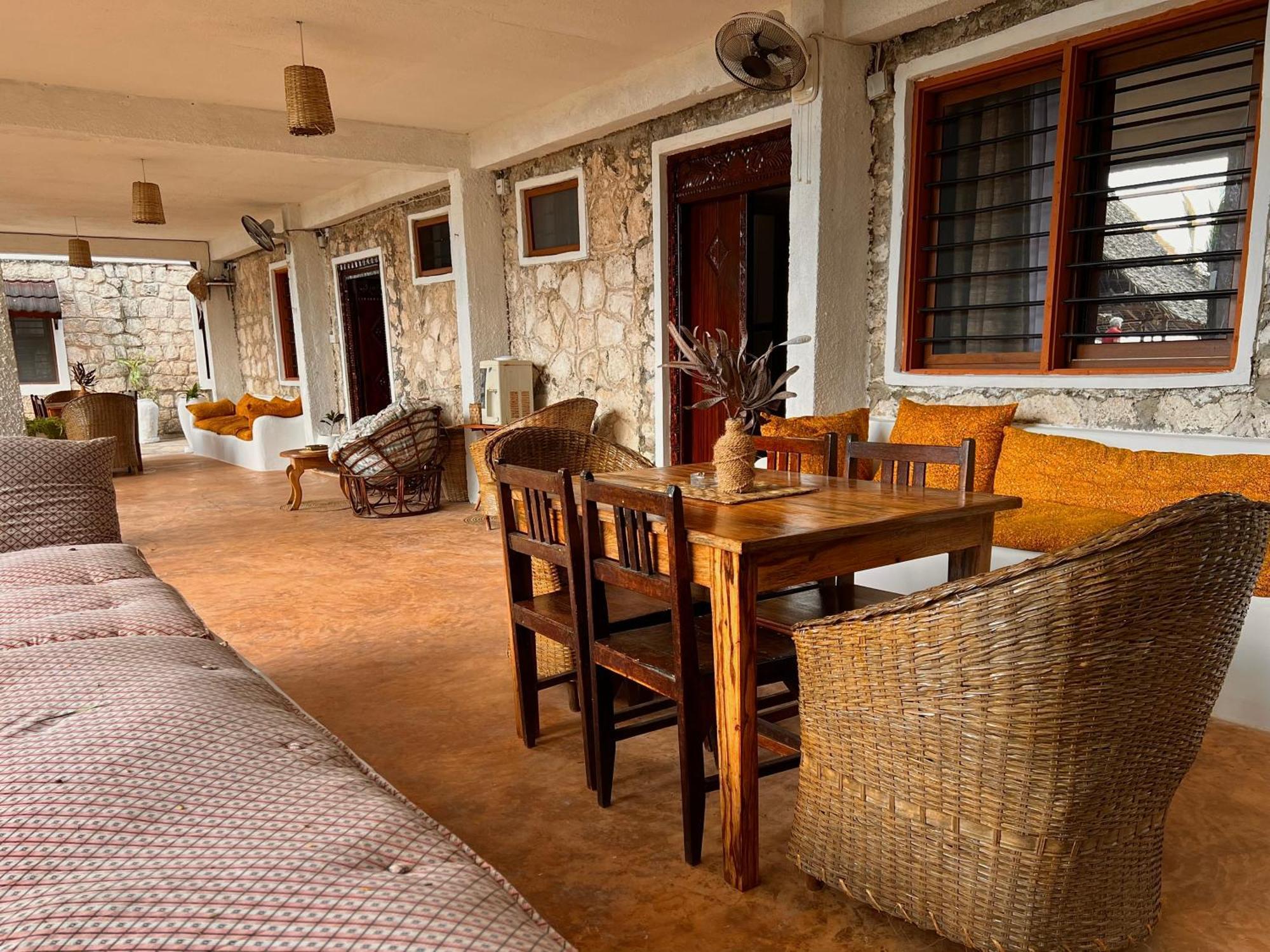 Stone Resort Kiwengwa  Extérieur photo